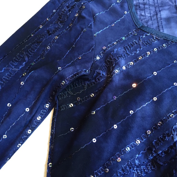 Dress Barn Blue Sequin top SZ S - Picture 3 of 7